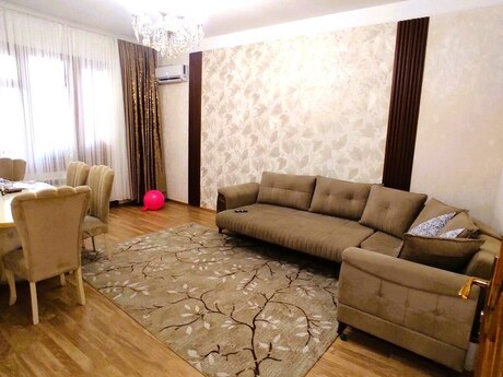 Объявление №6152584 - Баку, м. Гянджлик, 3-комн., 91 м², 2/5 этаж