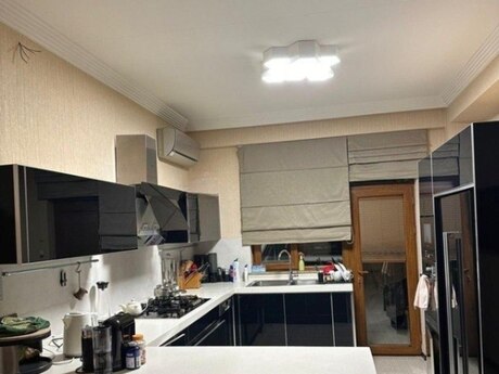 4-room new-build apartment for sale in 28 May, 190 m², 508 000 AZN, photo 4 / 12