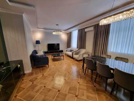 Elan №6152739 - Bakı, Gənclik m., 3 otaqlı, 140 m², 7/12 mərtəbə