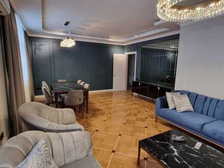 Elan №6152739 - Bakı, Gənclik m., 3 otaqlı, 140 m², 7/12 mərtəbə
