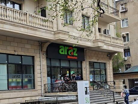 Elan №6152629 - Bakı, Elmlər Akademiyası m., 3 otaqlı, 75 m², 3/5 mərtəbə