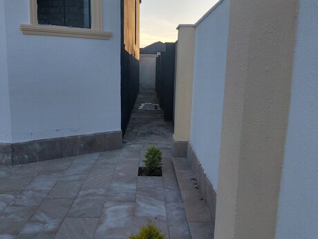 5 otaqlı həyət evi/bağ evi - Maştağa q. - 127 m²