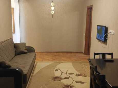 Elan №6152905 - Bakı, Elmlər Akademiyası m., 2 otaqlı, 60 m², 5/5 mərtəbə