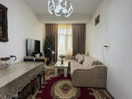 Объявление №6153032 - Баку, пос. Масазыр, 2-комн., 48 м², 2/4 этаж