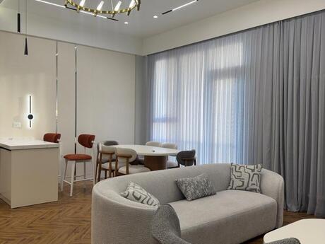 2 otaqlı yeni tikili - Ağ şəhər q. - 80 m²
