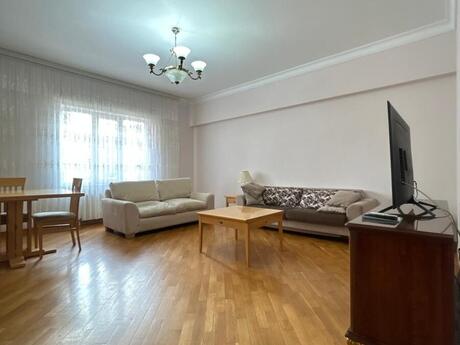Объявление №6153310 - Баку, Насиминский  р., 3-комн., 140 м², 5/18 этаж