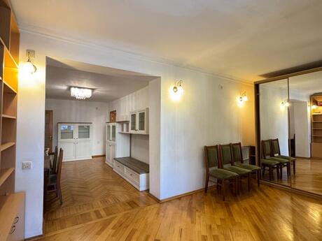 Elan №6153341 - Bakı, Elmlər Akademiyası m., 3 otaqlı, 70 m², 2/5 mərtəbə