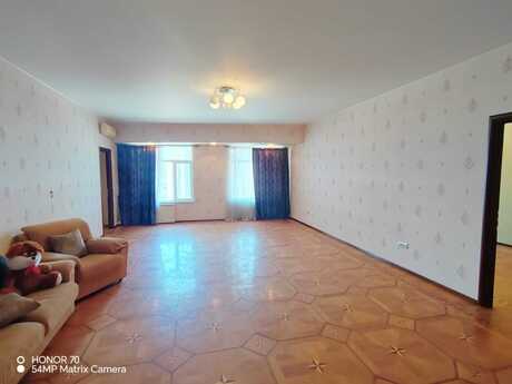 2 otaqlı yeni tikili - Elmlər Akademiyası m. - 150 m²
