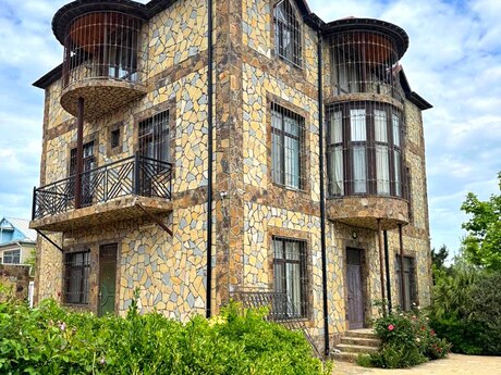 Объявление №6153405 - Баку, пос. Горадил, 7-комн., 400 м²
