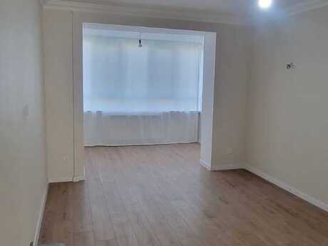 Elan №6153566 - Bakı, İnşaatçılar m., 3 otaqlı, 80 m², 3/5 mərtəbə