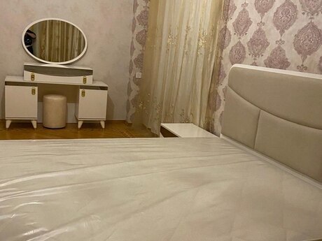 Объявление №6153710 - Баку, Наримановский  р., 3-комн., 130 м², 8/16 этаж