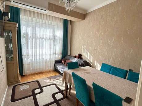 Объявление №6153886 - Баку, пос. Ени Ясамал, 2-комн., 50 м², 2/9 этаж