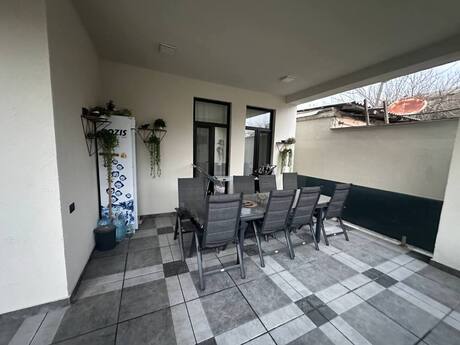 5 otaqlı həyət evi/bağ evi - Nəsimi m. - 260 m²