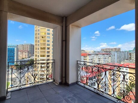 4-room apartment, 205 m², Nizami: 589 000 ₼ 4