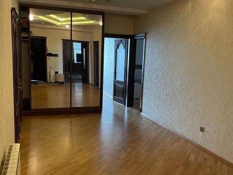 Объявление №6154429 - Баку, м. 28 мая, 3-комн., 150 м², 14/18 этаж