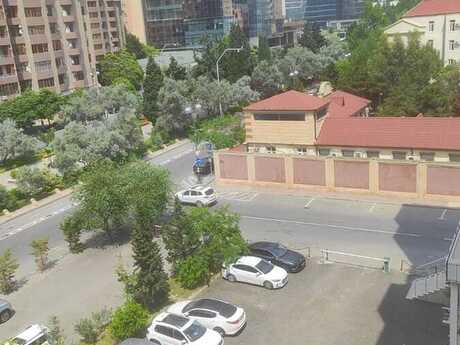 Объявление №6154432 - Баку, м. Шах Исмаил Хатаи, 4-комн., 100 м², 6/9 этаж