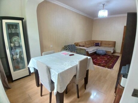 Elan №6154645 - Bakı, Nəsimi m., 3 otaqlı, 80 m², 2/9 mərtəbə