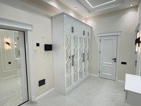 Elan №6154730 - Bakı, İnşaatçılar m., 3 otaqlı, 126 m², 15/22 mərtəbə