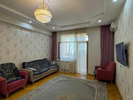 Elan №6154755 - Bakı, İnşaatçılar m., 4 otaqlı, 135 m², 14/18 mərtəbə