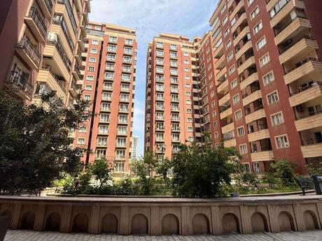 Elan №6154792 - Bakı, 28 May m., 2 otaqlı, 85 m², 5/16 mərtəbə