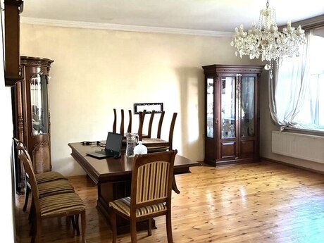Объявление №6154803 - Баку, Хатаинский р., 7-комн., 235 м²