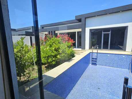 4 otaqlı həyət evi/bağ evi - Mərdəkan q. - 150 m²