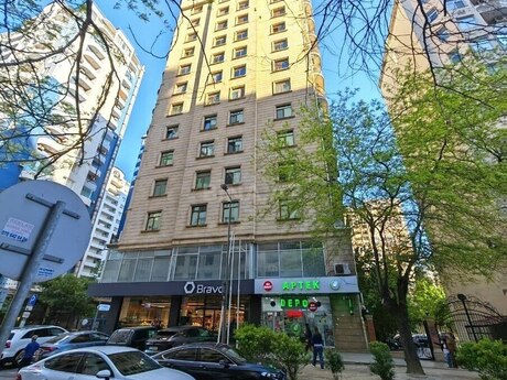 Объявление №6155333 - Баку, м. Низами, 3-комн., 142 м², 10/15 этаж