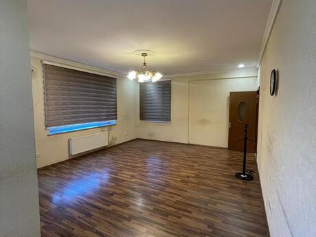4 otaqlı ofis - Şah İsmayıl Xətai m. - 120 m²