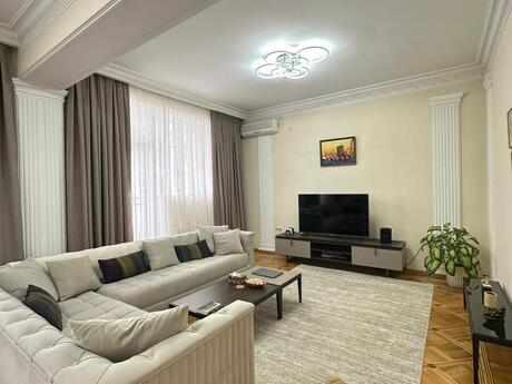 Elan №6155443 - Bakı, Nəsimi r., 6 otaqlı, 340 m², 12/13 mərtəbə