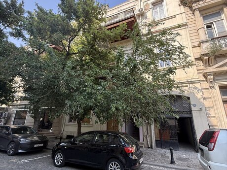 3-комнатная квартира, 111 м², Sahil: 370 430 ₼ 5