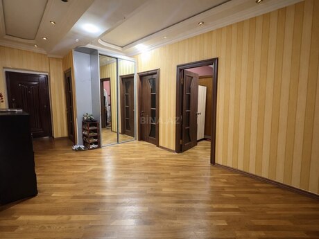 3-room apartment, 135 m², Gənclik: 312 000 ₼ 2