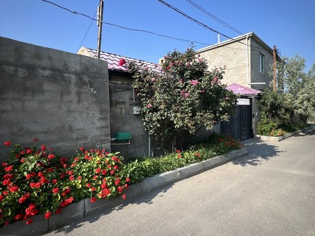 5 otaqlı həyət evi/bağ evi - Xətai r. - 120 m²