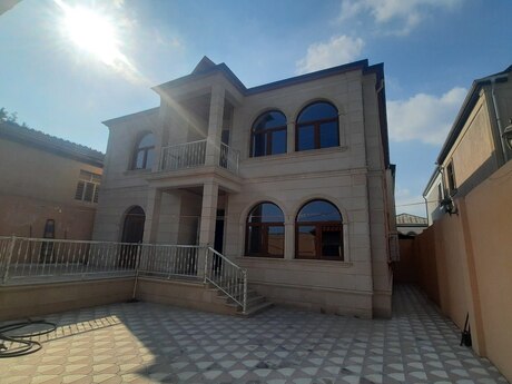 Объявление №6156019 - Баку, пос. Бакиханова, 6-комн., 250 м²