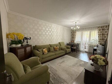 Elan №6156006 - Bakı, Xalqlar Dostluğu m., 3 otaqlı, 70 m², 1/5 mərtəbə