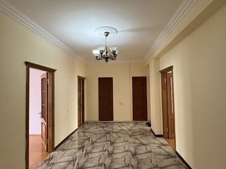 Elan №6156168 - Bakı, İnşaatçılar m., 3 otaqlı, 130 m², 6/16 mərtəbə