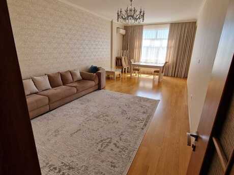 Elan №6156208 - Bakı, Memar Əcəmi m., 3 otaqlı, 130 m², 4/13 mərtəbə