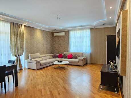 4 otaqlı mənzil, 179 m², Elmlər Akademiyası: 458 000 ₼ 4