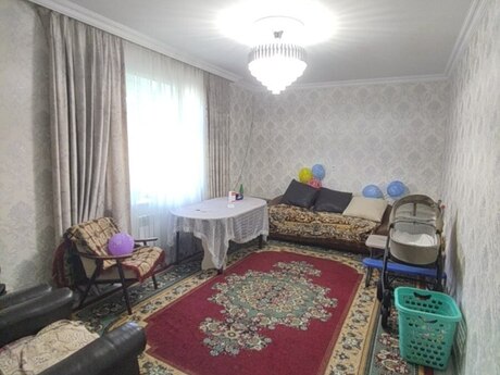 4 otaqlı həyət evi/bağ evi - Xocəsən q. - 120 m²