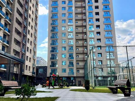 2-комн. новостройка - м. 28 мая - 50 м²