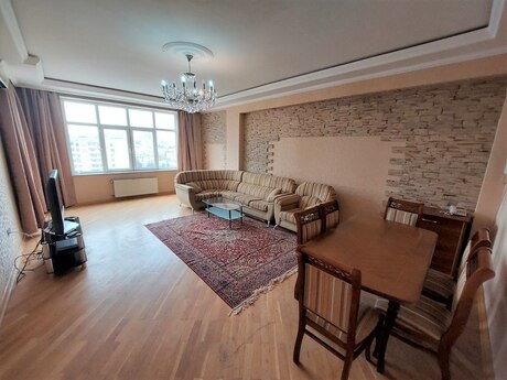 Elan №6156567 - Bakı, Elmlər Akademiyası m., 3 otaqlı, 130 m², 11/16 mərtəbə