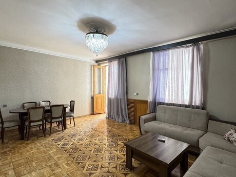 Объявление №6156596 - Баку, м. Элмляр Академиясы, 3-комн., 80 м², 5/5 этаж