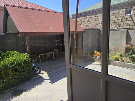 5 otaqlı həyət evi, 140 m², Binə: 107 000 ₼ 2