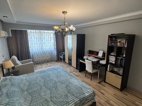 4-room apartment for rent, 140 m², Elmlər Akademiyası: 1 500 ₼/mo 4