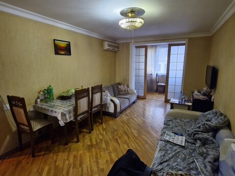 Объявление №6156741 - Баку, м. Иншаатчылар, 2-комн., 55 м², 4/5 этаж