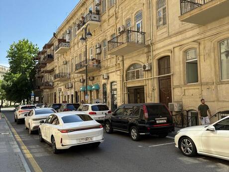 2 otaqlı mənzil, 60 m², İçəri Şəhər: 210 000 ₼ 2