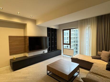 3-room apartment for rent, 130 m², Park Azure: 1 700 ₼/mo 5