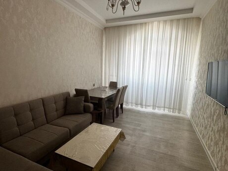 Elan №6156808 - Bakı, Qara Qarayev m., 2 otaqlı, 85 m², 12/12 mərtəbə