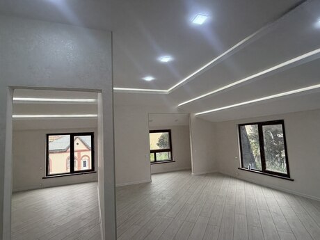 3 otaqlı mənzil, 75 m², Bakıxanov: 90 000 ₼ 3