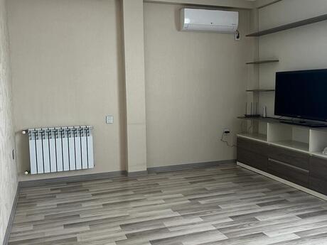 Elan №6156807 - Bakı, Yeni Yasamal q., 2 otaqlı, 85 m², 13/13 mərtəbə