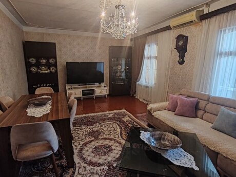Elan №6156886 - Bakı, Hövsan q., 4 otaqlı, 80 m², 1/5 mərtəbə